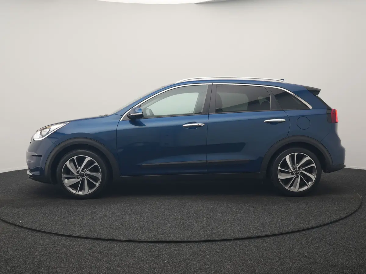 1.6 GDi DynamicPlusLine 141pk | Adaptive Cruise | Camera | JBL Audio | Sportstoelen & Stuur Verwarmd | Keyless | Blis | Apple Carplay | Navigatie | DAB | Hybrid |