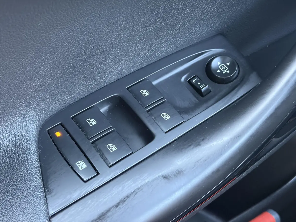1.2 Launch Elegance 2e Eigenaar,Camera,Stoelverw-Stuurverw,110pk,Navi,Carplay,Halfleder,Elekt.Stoel,6 Bak,Clima,Cruise,Lm velgen,Pdc V+A,N.A.P,Net beurt gehad,Apk tot 09-2028