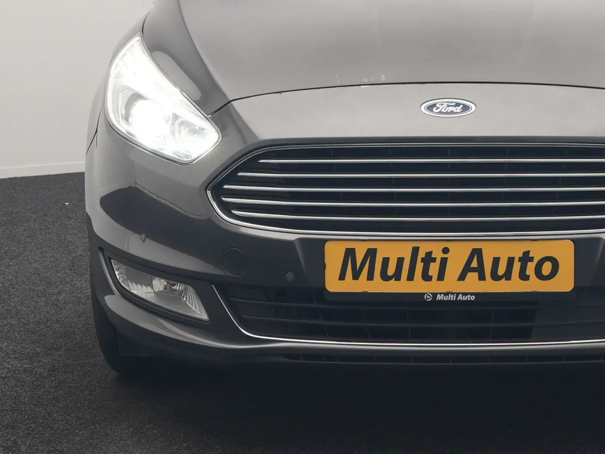 2.0 Titanium Automaat 7 Persoons 241pk Dealer O.H. | Panodak | Trekhaak Afn. | Adaptive Cruise | Camera | Alcantara Sportstoelen Memory & Verwarmd | Stuur Verwarmd | Apple Carplay | LED Kopl