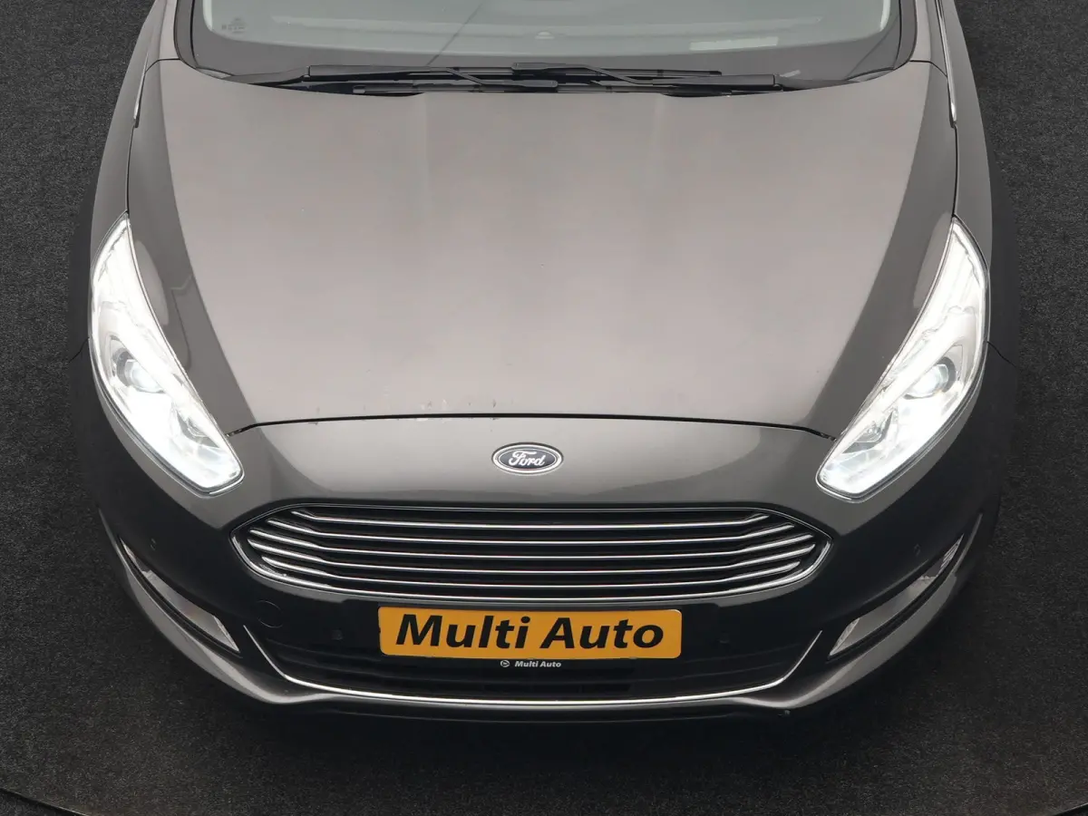 2.0 Titanium Automaat 7 Persoons 241pk Dealer O.H. | Panodak | Trekhaak Afn. | Adaptive Cruise | Camera | Alcantara Sportstoelen Memory & Verwarmd | Stuur Verwarmd | Apple Carplay | LED Kopl