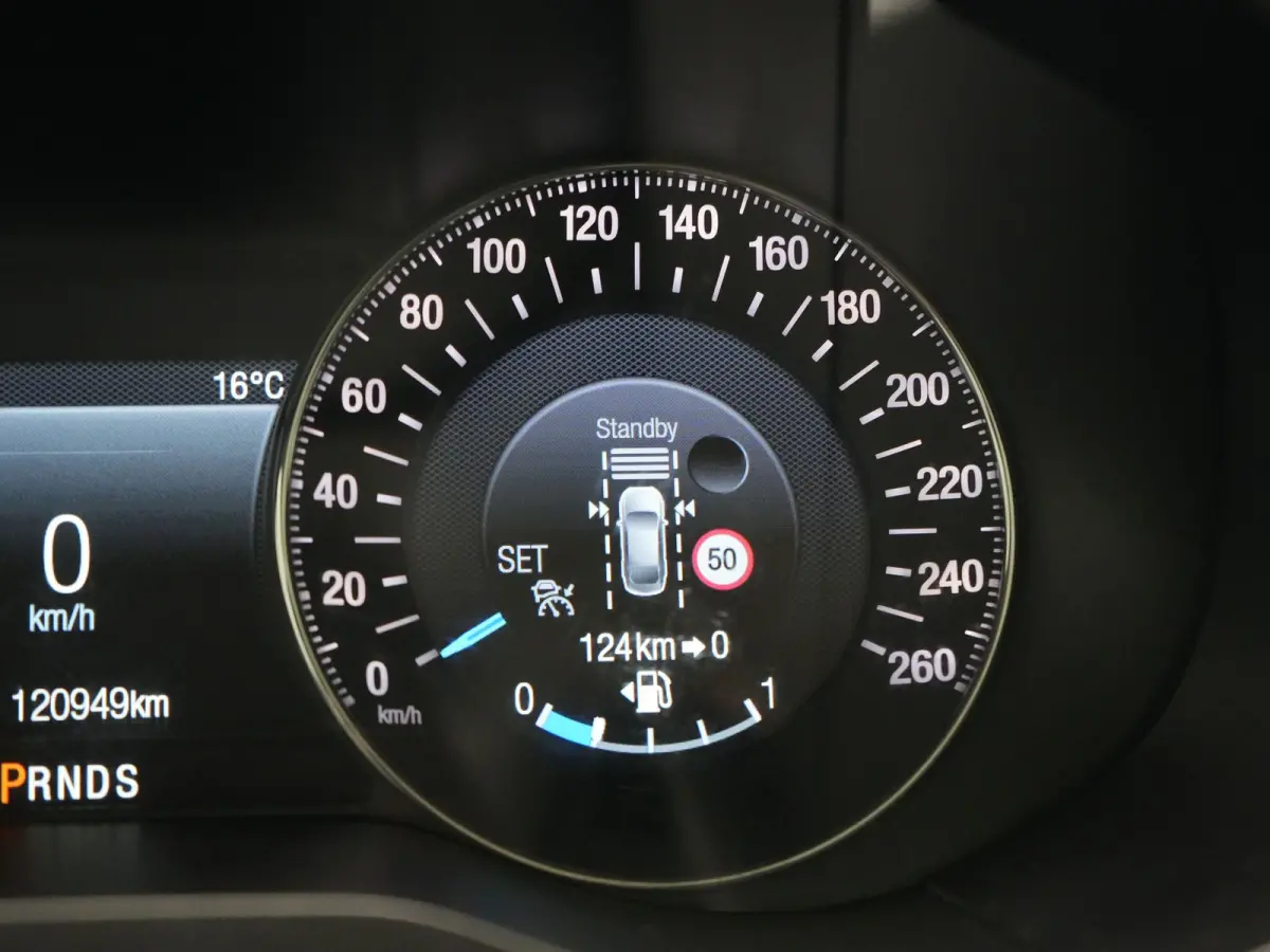 2.0 Titanium Automaat 7 Persoons 241pk Dealer O.H. | Panodak | Trekhaak Afn. | Adaptive Cruise | Camera | Alcantara Sportstoelen Memory & Verwarmd | Stuur Verwarmd | Apple Carplay | LED Kopl