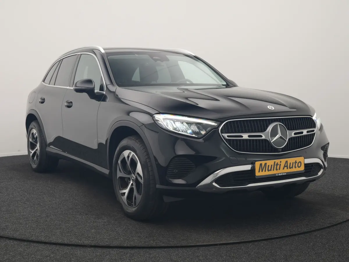 4MATIC Avantgarde PHEV 313pk Dealer O.H. | Camera | Lederen Sportstoelen Memory & Verwarmd | Sfeerverlichting | Apple Carplay | Blis | Navigatie | DAB | Cruise Control | 18"L.M |