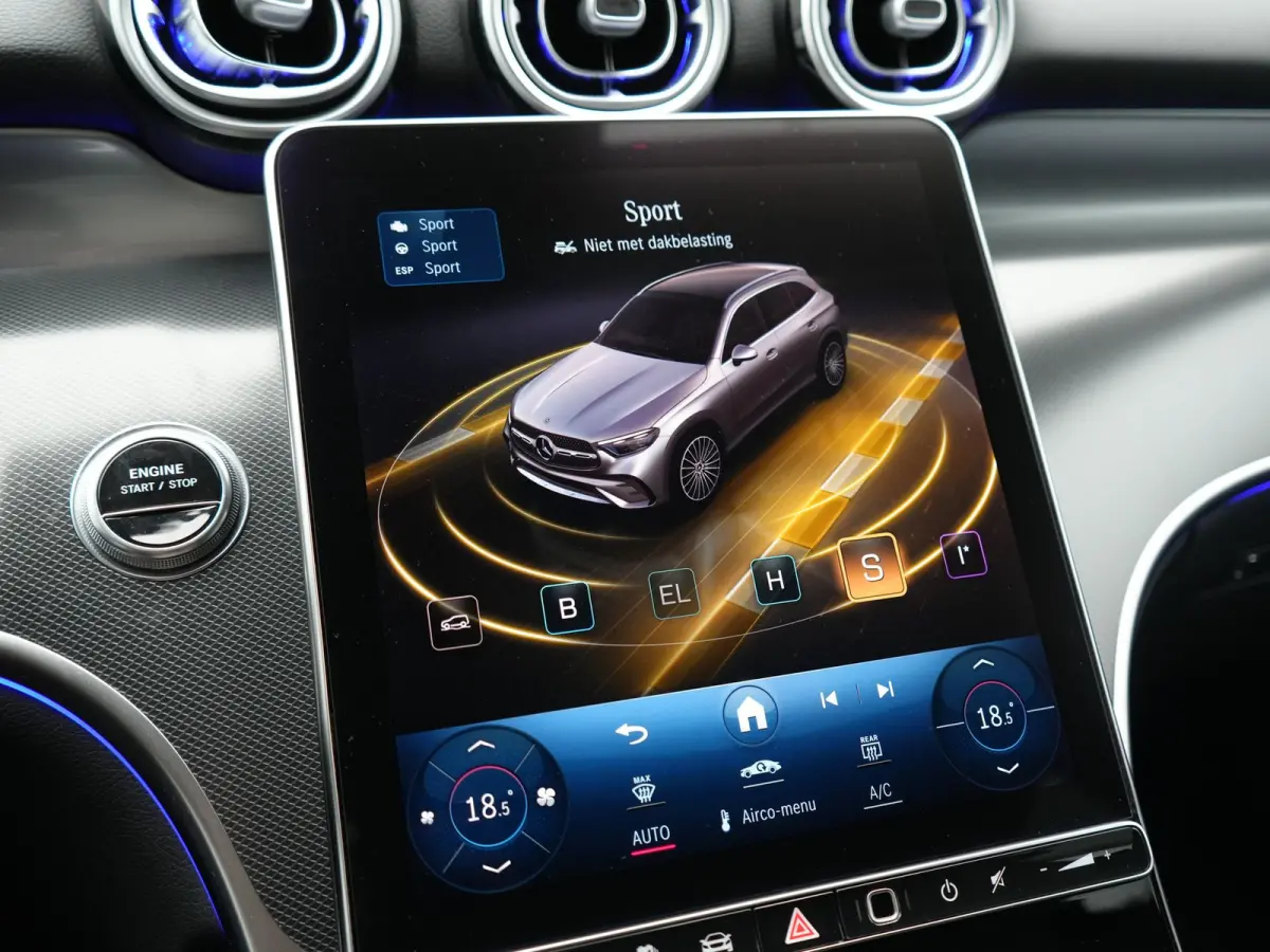4MATIC Avantgarde PHEV 313pk Dealer O.H. | Camera | Lederen Sportstoelen Memory & Verwarmd | Sfeerverlichting | Apple Carplay | Blis | Navigatie | DAB | Cruise Control | 18"L.M |