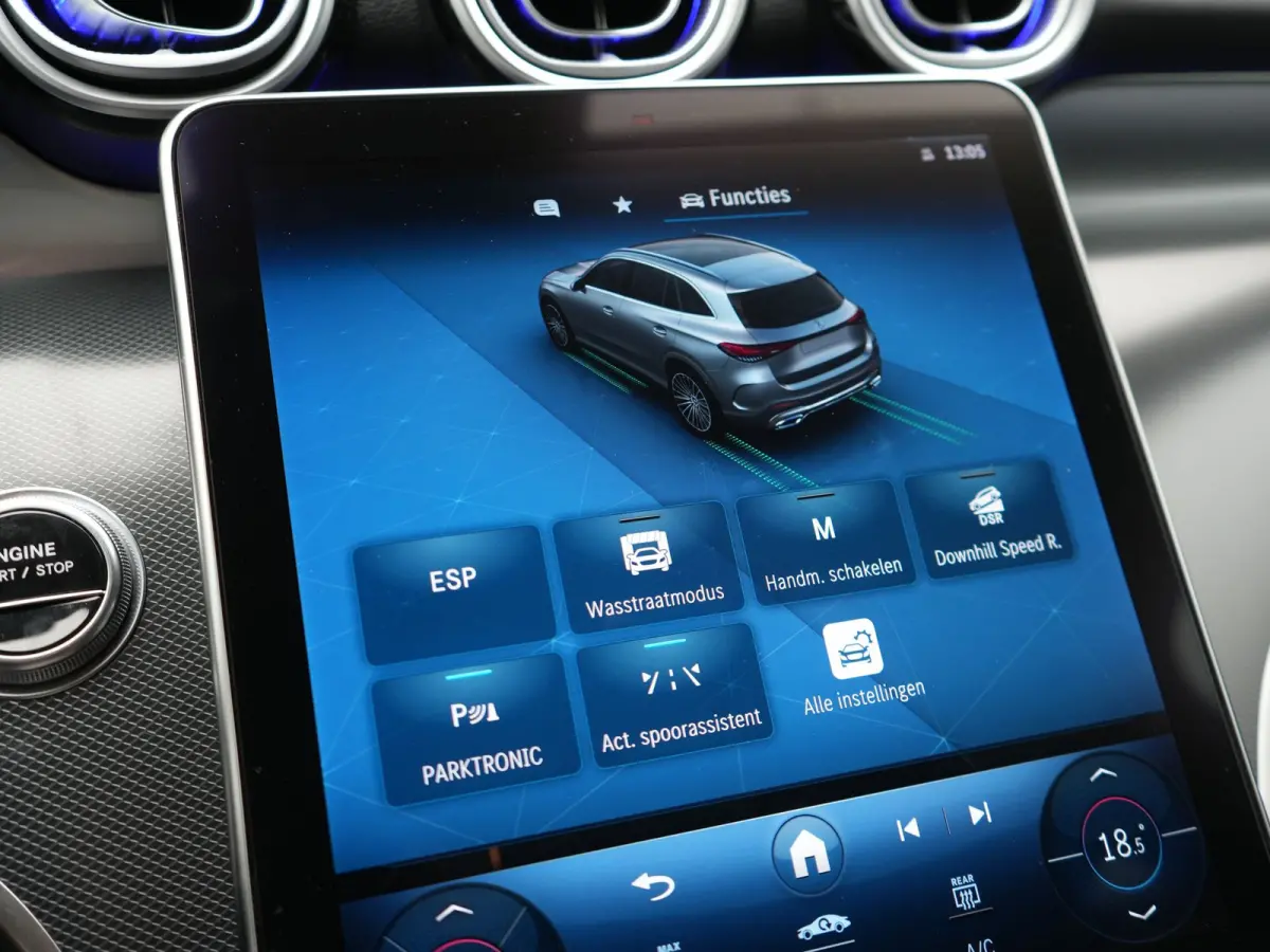 4MATIC Avantgarde PHEV 313pk Dealer O.H. | Camera | Lederen Sportstoelen Memory & Verwarmd | Sfeerverlichting | Apple Carplay | Blis | Navigatie | DAB | Cruise Control | 18"L.M |
