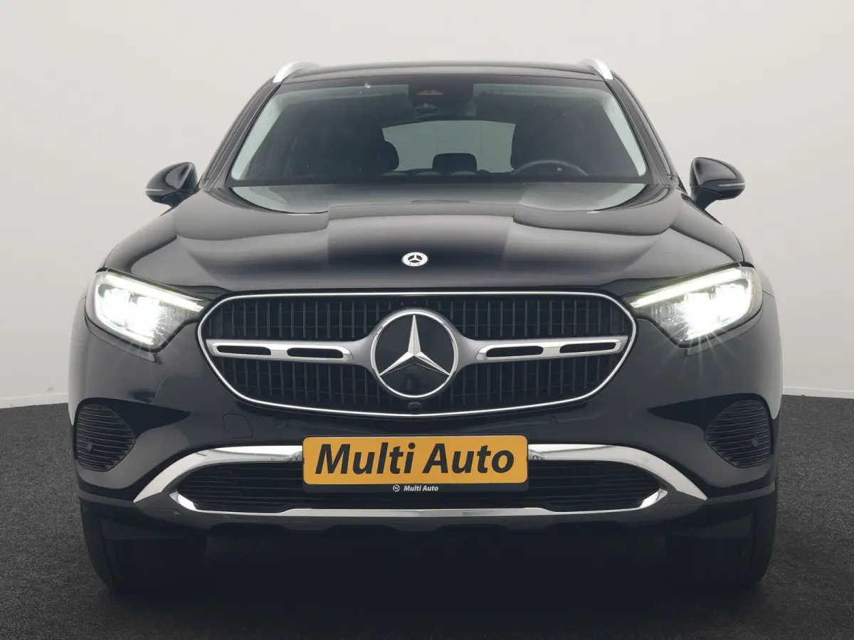 4MATIC Avantgarde PHEV 313pk Dealer O.H. | Camera | Lederen Sportstoelen Memory & Verwarmd | Sfeerverlichting | Apple Carplay | Blis | Navigatie | DAB | Cruise Control | 18"L.M |