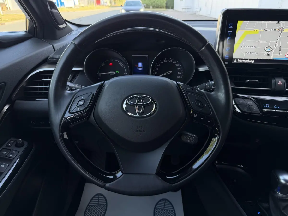 1.8 Hybrid Executive - ACC/NAVI/CAMERA/NAP