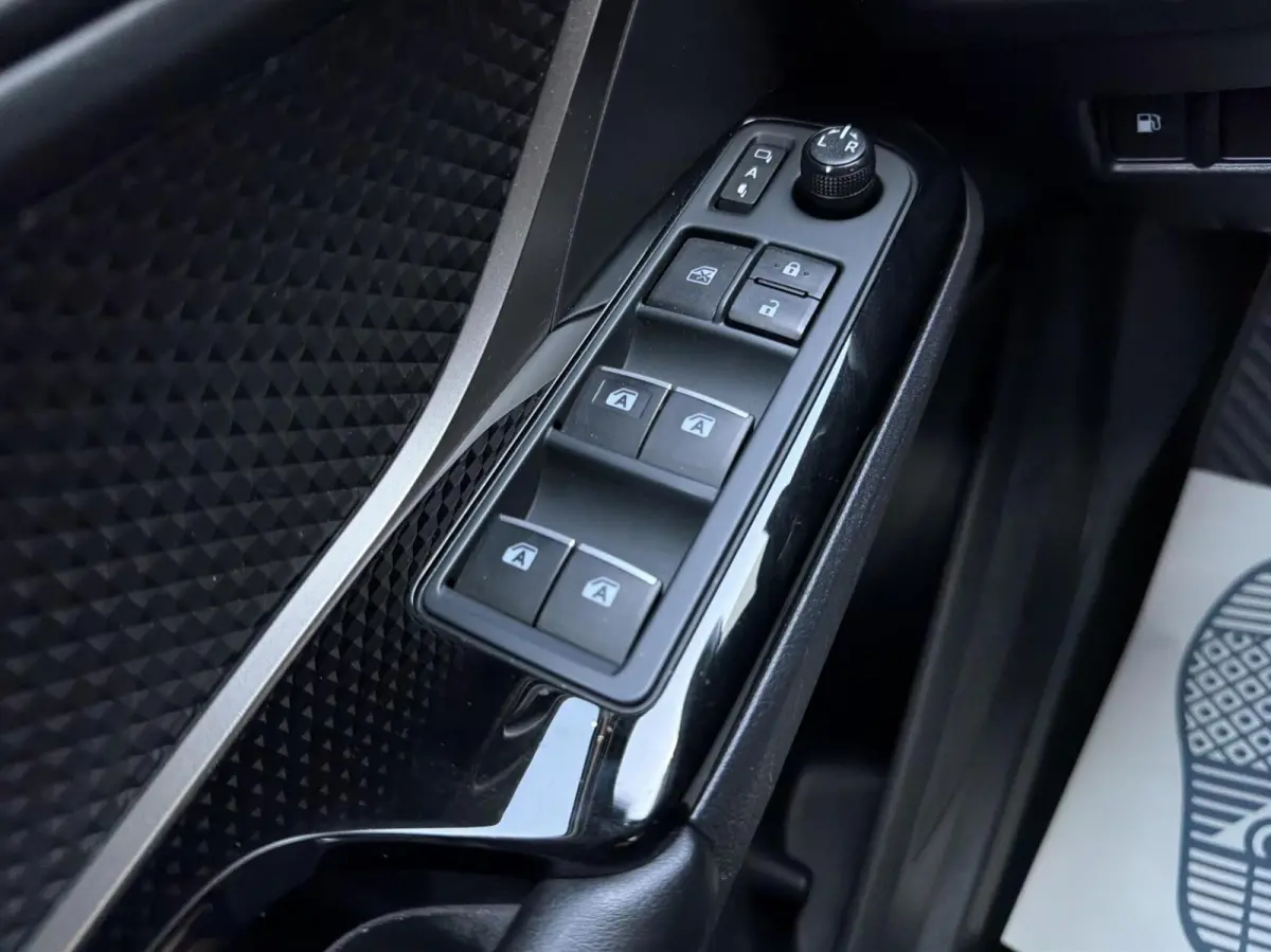 1.8 Hybrid Executive - ACC/NAVI/CAMERA/NAP