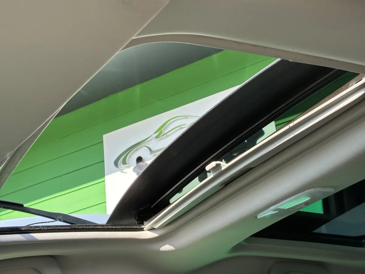 1.2 TCe Limited|1e Eigenaar|Panoramadak|Navigatie|CruiseControl|Climatronic|Trekhaak|