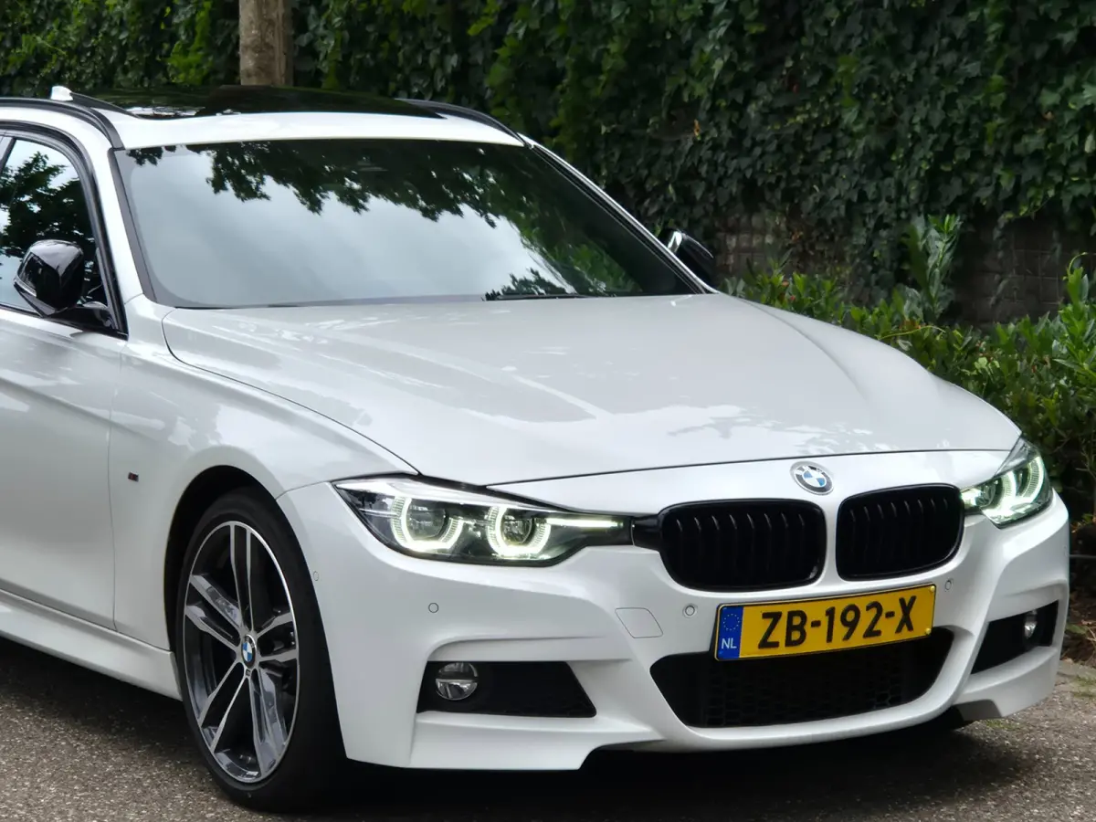 F31 320i M Sport Edition 2 Eig Panorama Apple CarPlay H&K HUD Elektrische stoelen LED SUPER MOOI 320i M Sport Edition
