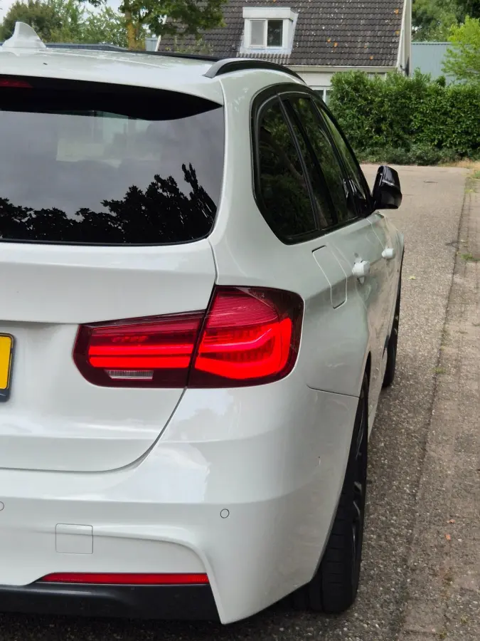F31 320i M Sport Edition 2 Eig Panorama Apple CarPlay H&K HUD Elektrische stoelen LED SUPER MOOI 320i M Sport Edition