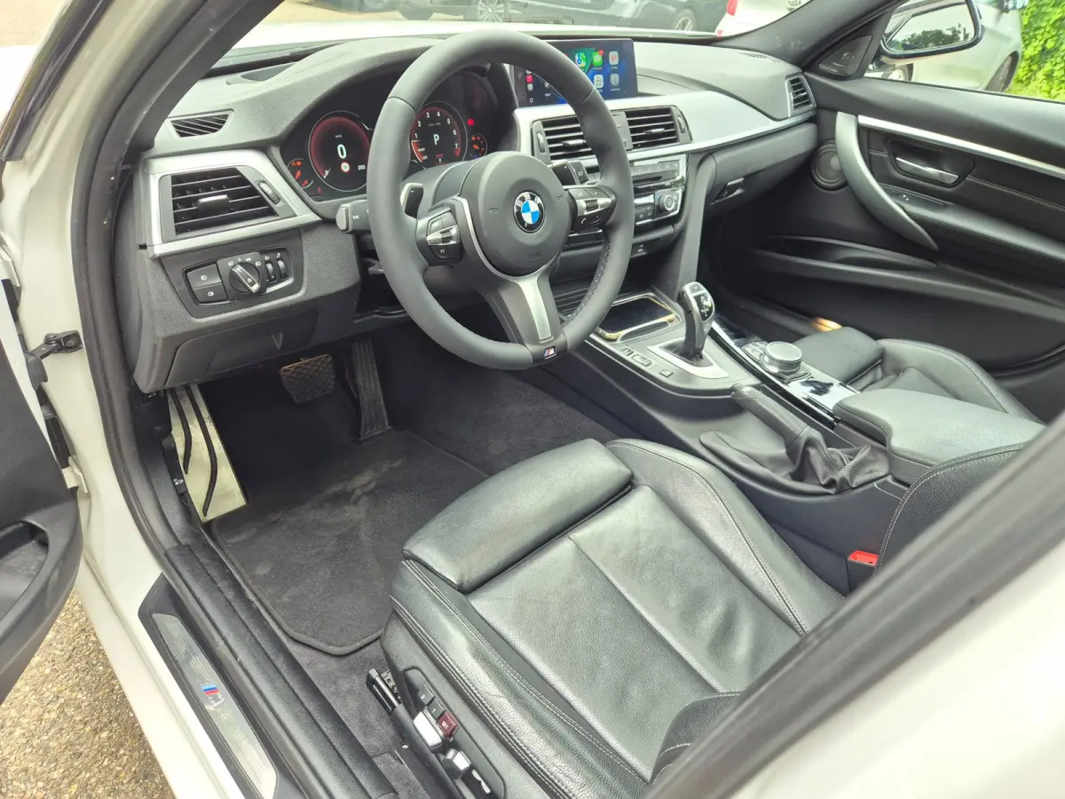F31 320i M Sport Edition 2 Eig Panorama Apple CarPlay H&K HUD Elektrische stoelen LED SUPER MOOI 320i M Sport Edition