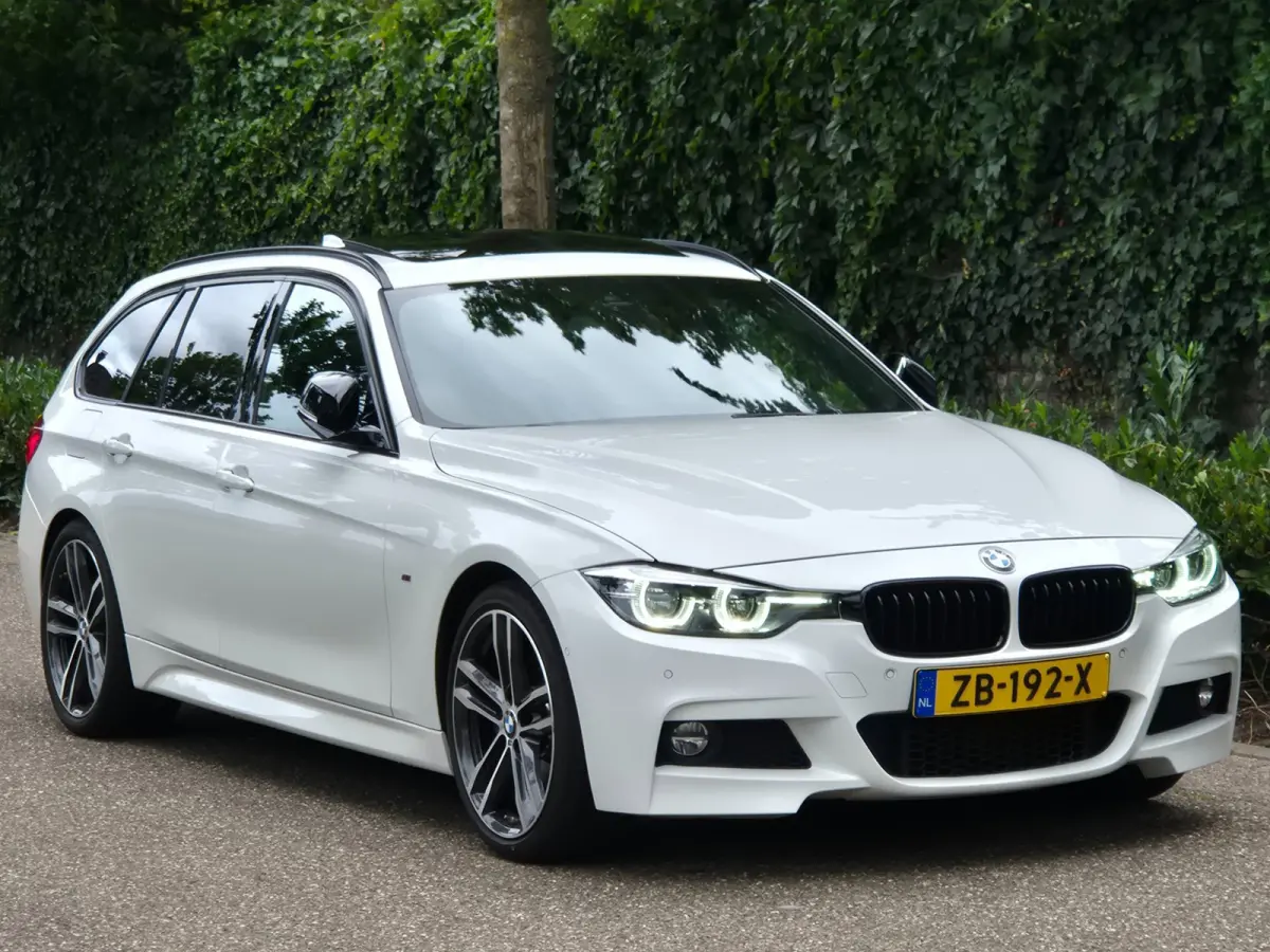 F31 320i M Sport Edition 2 Eig Panorama Apple CarPlay H&K HUD Elektrische stoelen LED SUPER MOOI 320i M Sport Edition