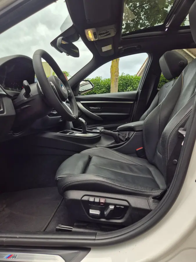 F31 320i M Sport Edition 2 Eig Panorama Apple CarPlay H&K HUD Elektrische stoelen LED SUPER MOOI 320i M Sport Edition