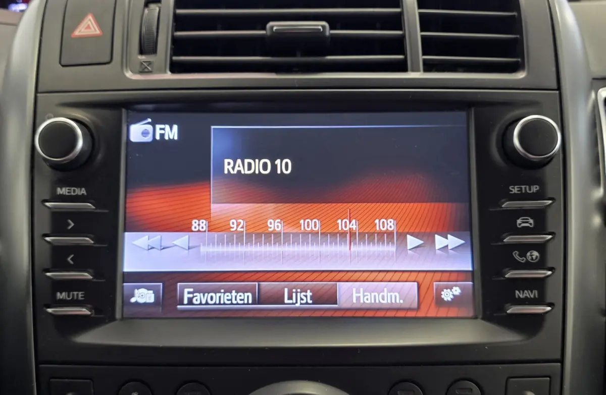 1.8 VVT-i Aspiration 7p. Camera Navigatie Clima Garantie Mooi!