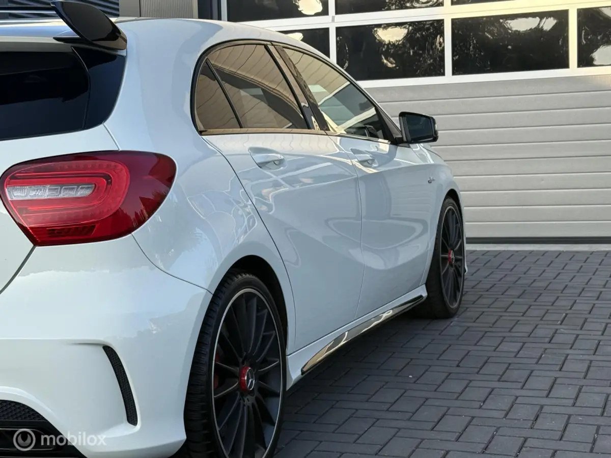 AMG 45 4MATIC Edition 1 Dealer onderhouden