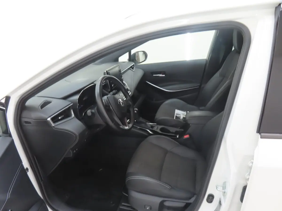 1.8 Hybrid Business Plus+Led+Navigatie+Leder+camera+Vitrual+17"Lmv=ORIG/NL 40DKM !!
