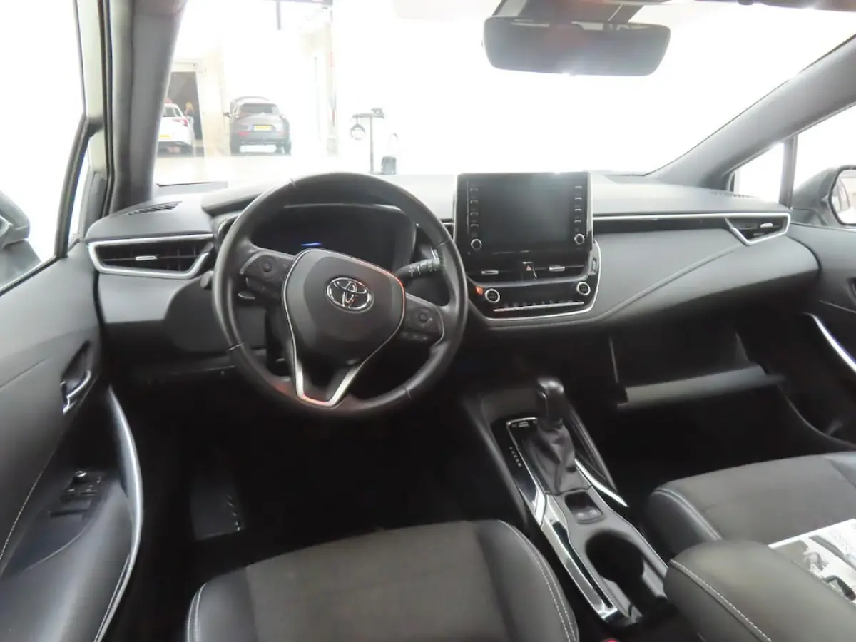 1.8 Hybrid Business Plus+Led+Navigatie+Leder+camera+Vitrual+17"Lmv=ORIG/NL 40DKM !!