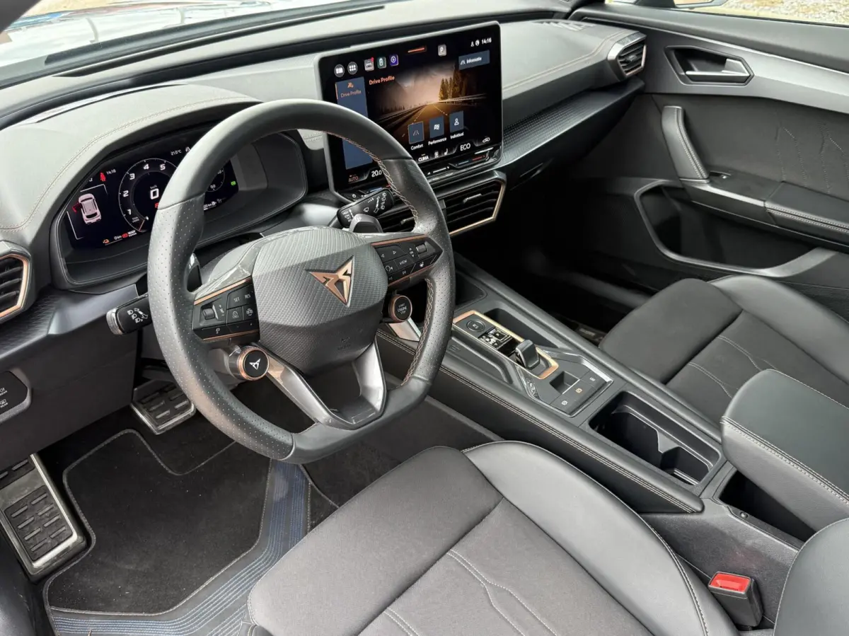 1.5 TSI e-Hybrid Essential 4368 km