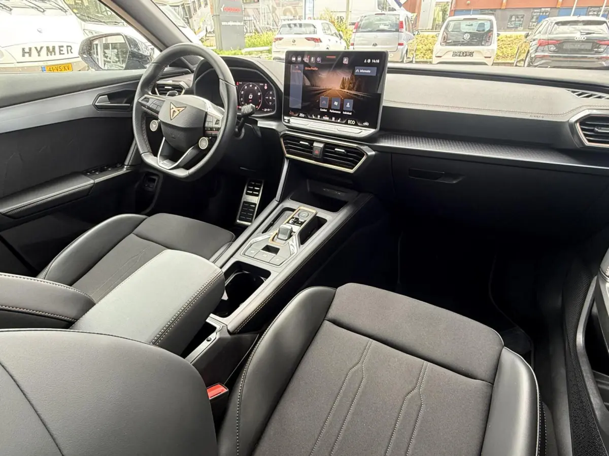 1.5 TSI e-Hybrid Essential 4368 km