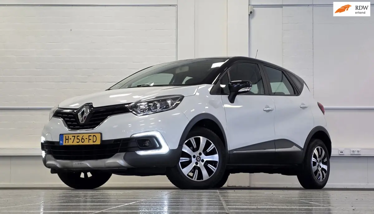 0.9 TCe Zen LED Navigatie Lerenbekleding Garantie