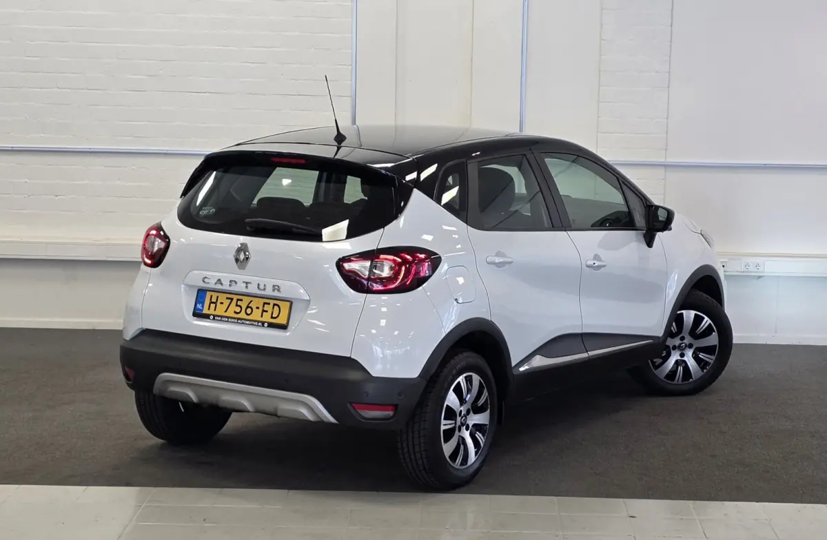 0.9 TCe Zen LED Navigatie Lerenbekleding Garantie