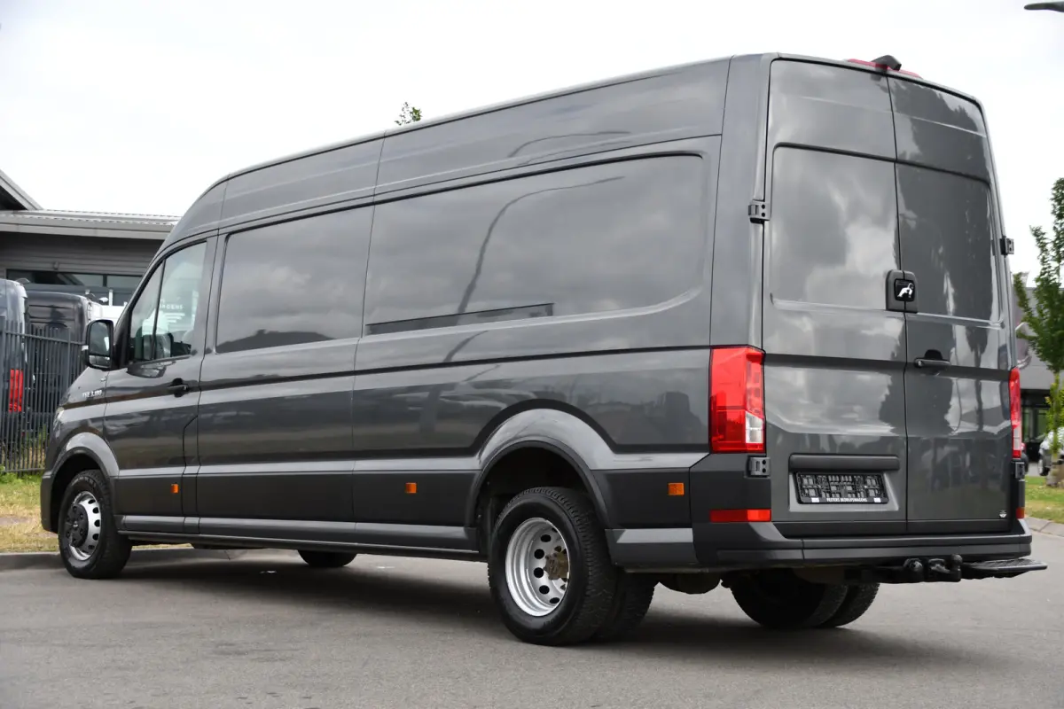 5.180 35 2.0 L4H3 PB Edition N1! Camera, Cruise, Carplay, 177pk, 3500kg Trekhaak, Multimedia, Automaat, Uniek!