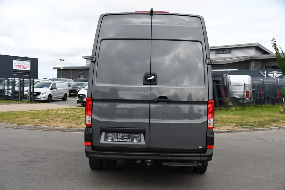 5.180 35 2.0 L4H3 PB Edition N1! Camera, Cruise, Carplay, 177pk, 3500kg Trekhaak, Multimedia, Automaat, Uniek!