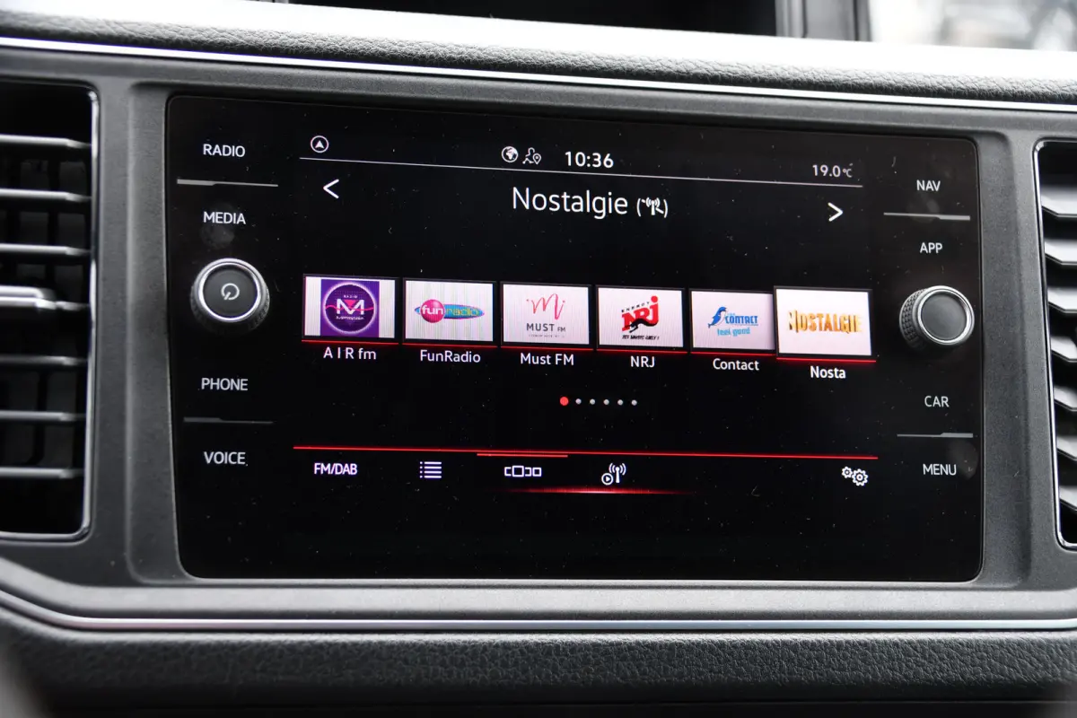 5.180 35 2.0 L4H3 PB Edition N1! Camera, Cruise, Carplay, 177pk, 3500kg Trekhaak, Multimedia, Automaat, Uniek!
