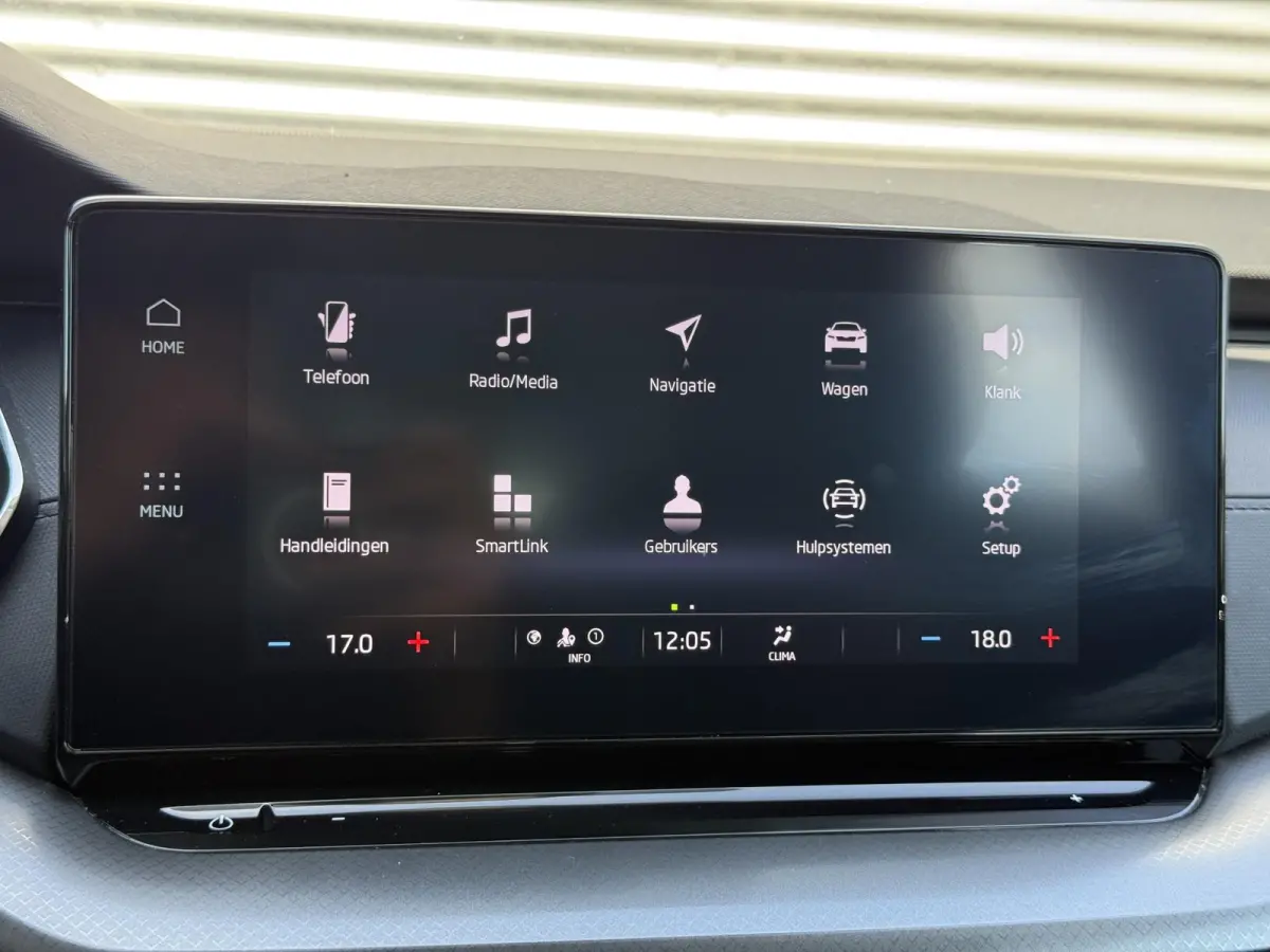 1.0 TSI Business Edition 2e Eigenaar|Clima|Cruise|Carplay|Elek achterklep|PDC V+A|N.A.P|APK tot 12-2026