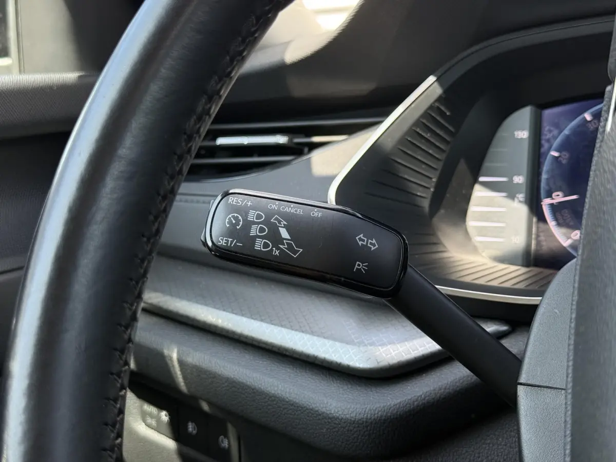1.0 TSI Business Edition 2e Eigenaar|Clima|Cruise|Carplay|Elek achterklep|PDC V+A|N.A.P|APK tot 12-2026