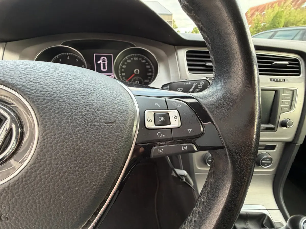 1.0 TSI Comfortline / Cruise / Trekhaak / NL Auto met NAP .