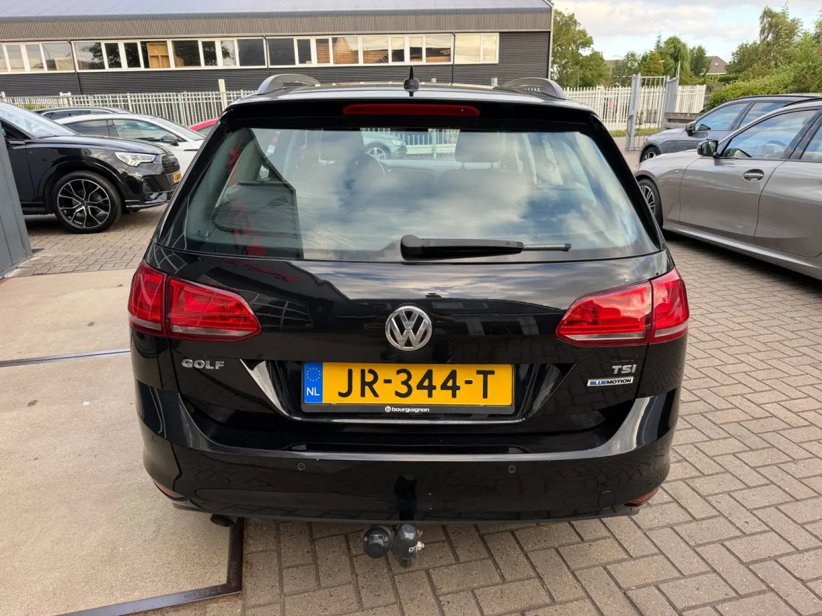 1.0 TSI Comfortline / Cruise / Trekhaak / NL Auto met NAP .