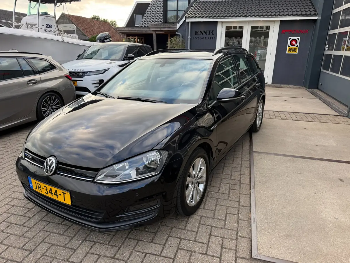 1.0 TSI Comfortline / Cruise / Trekhaak / NL Auto met NAP .