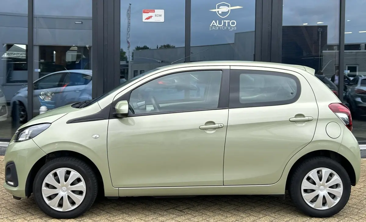 1.0 e-VTi Active 72PK | 1e Eigenaar | DEALERONDERHOUDEN | Zeer Nette Staat | NL AUTO | NAP | BTW AUTO | Prijs is inclusief BTW | Unieke Kleur Smooth Green | NAP | DAB+ | Airco | 5 Deurs | 2 