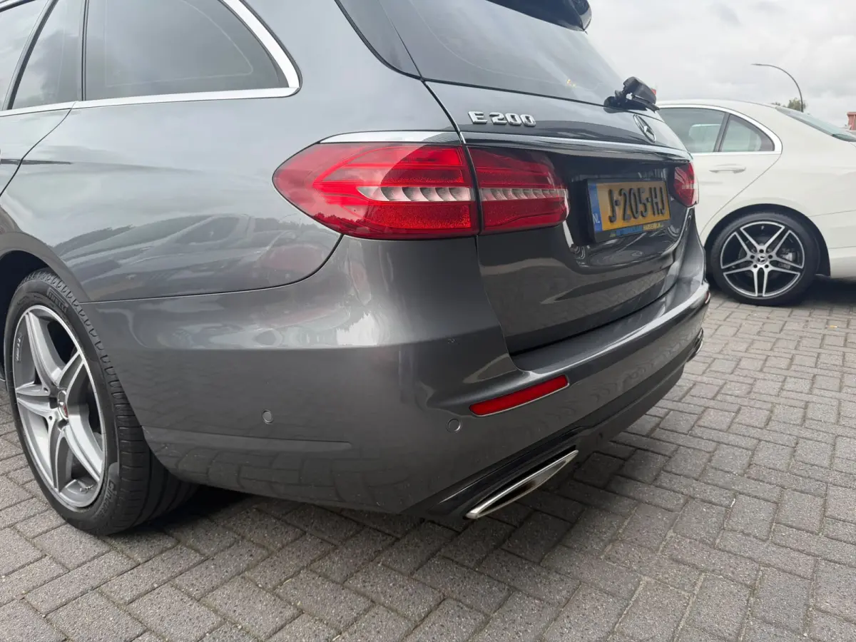 200 Premium | AUTOMAAT | NIEUWE APK | LEDER | PDC | NAVI | CRUISE |