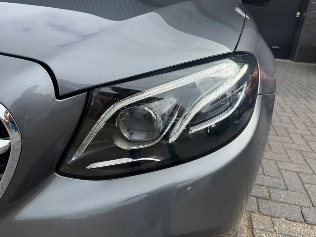 200 Premium | AUTOMAAT | NIEUWE APK | LEDER | PDC | NAVI | CRUISE |