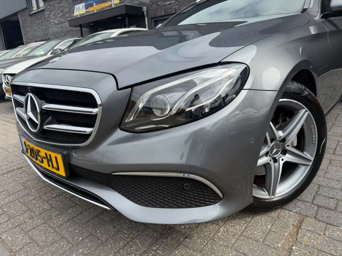 200 Premium | AUTOMAAT | NIEUWE APK | LEDER | PDC | NAVI | CRUISE |
