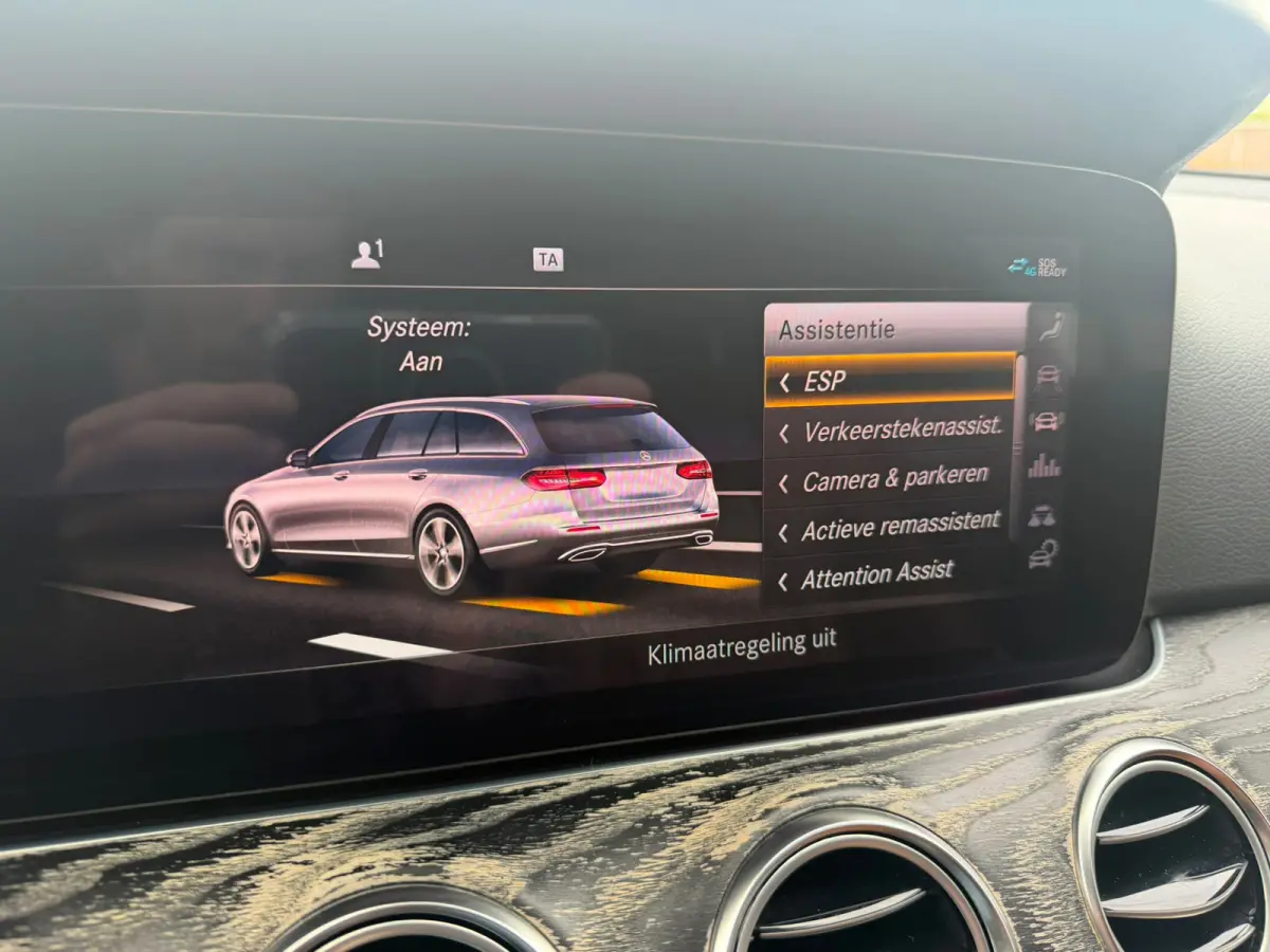 200 Premium | AUTOMAAT | NIEUWE APK | LEDER | PDC | NAVI | CRUISE |