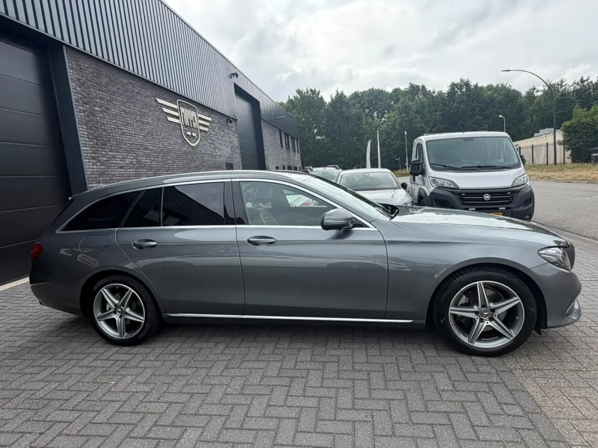 200 Premium | AUTOMAAT | NIEUWE APK | LEDER | PDC | NAVI | CRUISE |