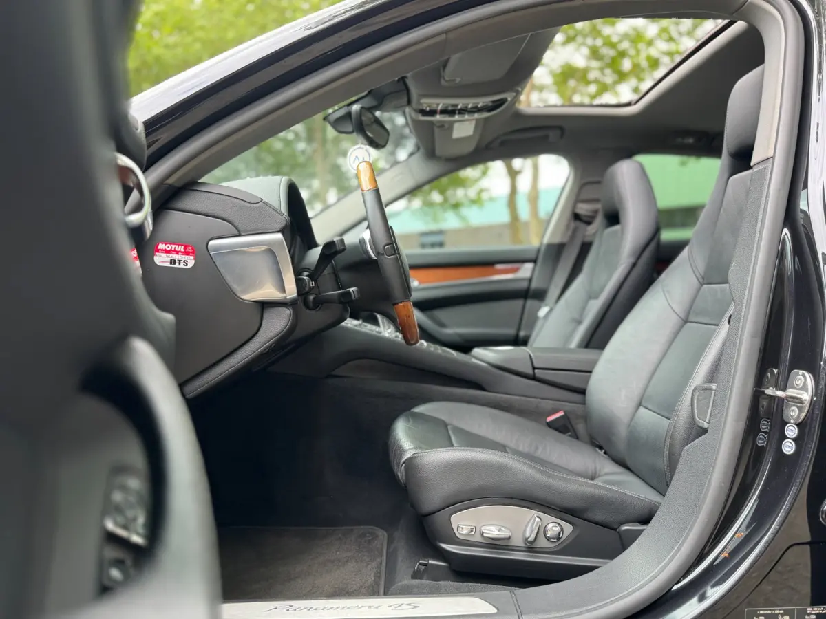 4.8 4S V8 400PK Executive pack Full option