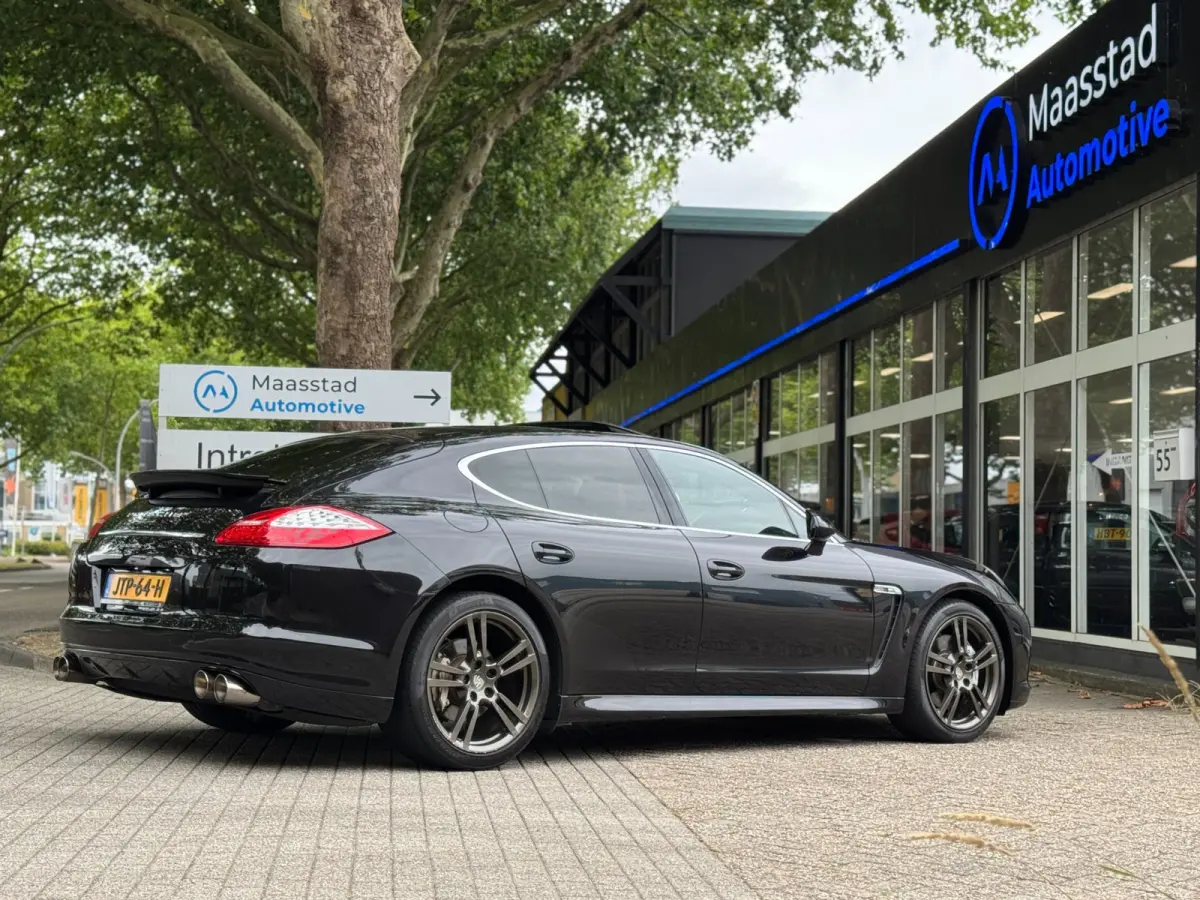 4.8 4S V8 400PK Executive pack Full option