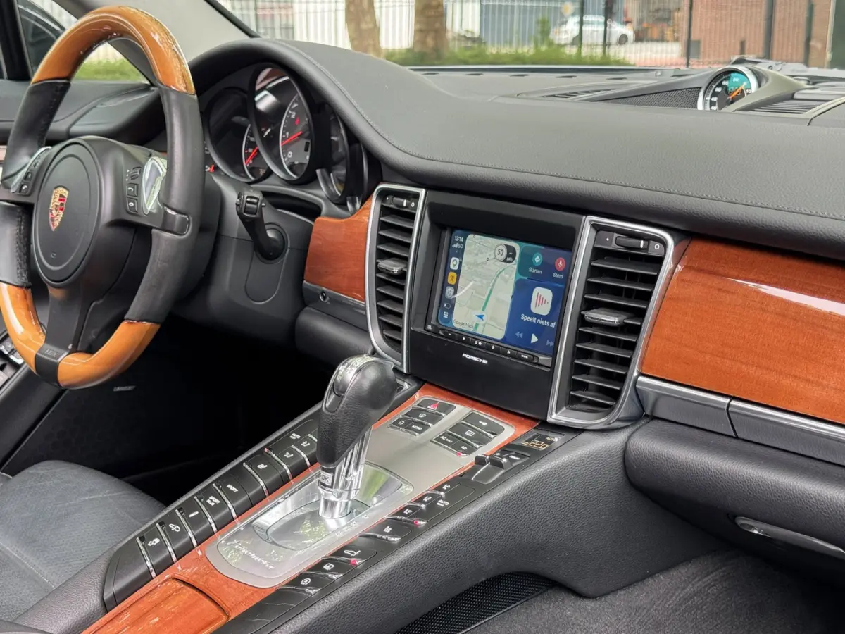 4.8 4S V8 400PK Executive pack Full option