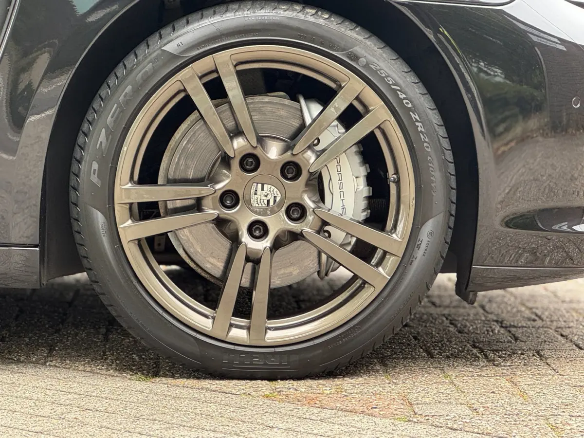 4.8 4S V8 400PK Executive pack Full option