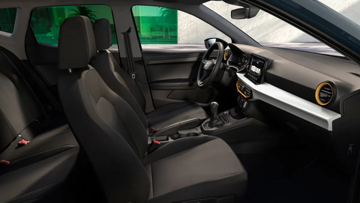 Reference | Cruise Control | Parkeersensoren achter | Rijstrookbehoudassistent (Lane Assist)