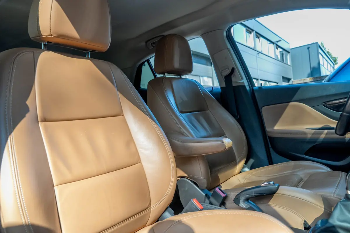 1.4 Turbo Innovation | Nieuwe Riem | Camera | Navigatie | Stoelverwarming