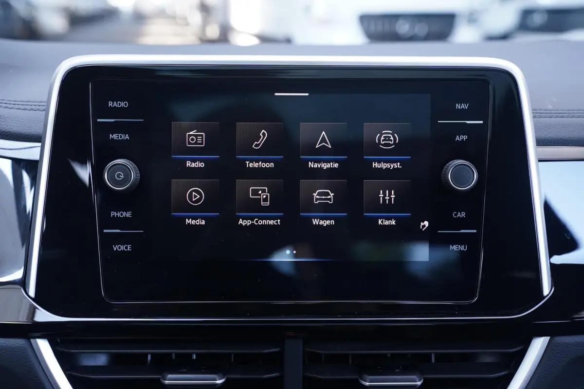 1.5 TSI R-Line Apple Carplay Panodak Achteruitrijcamera Digital Display