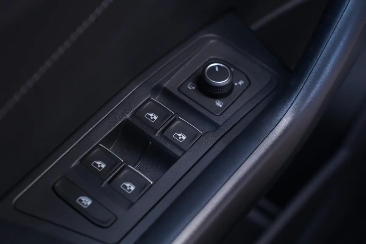 1.5 TSI R-Line Apple Carplay Panodak Achteruitrijcamera Digital Display