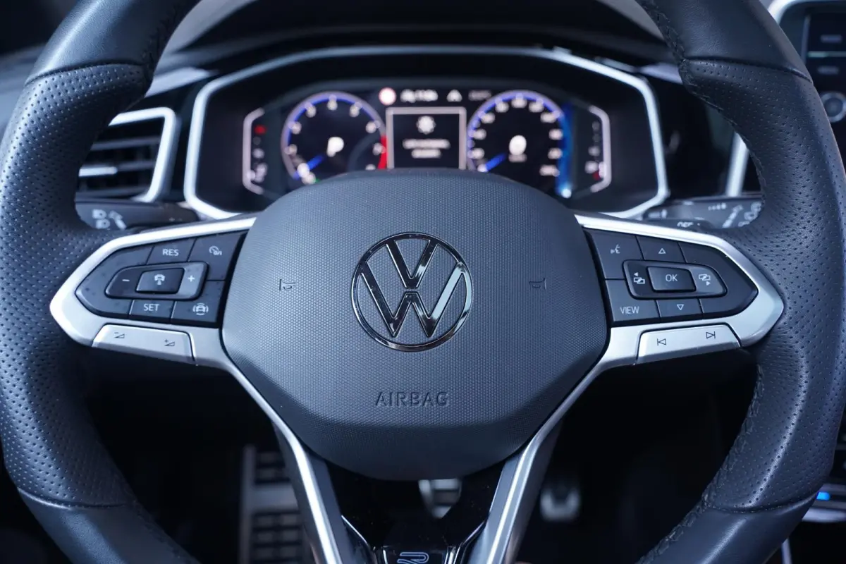 1.5 TSI R-Line Apple Carplay Panodak Achteruitrijcamera Digital Display