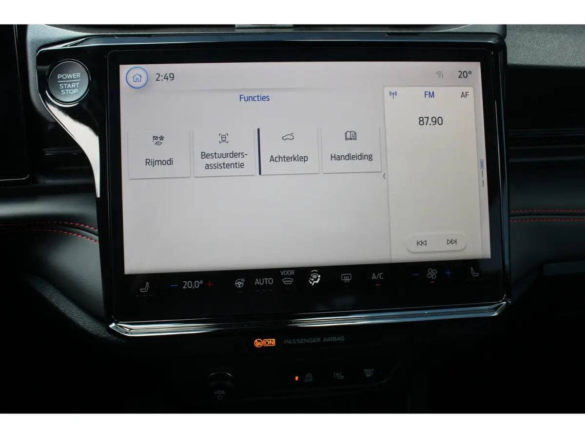 1.0 EcoBoost ST-Line X | PANORAMADAK | MATRIX LED | 19 INCH | ADAPTIVE CRUISE