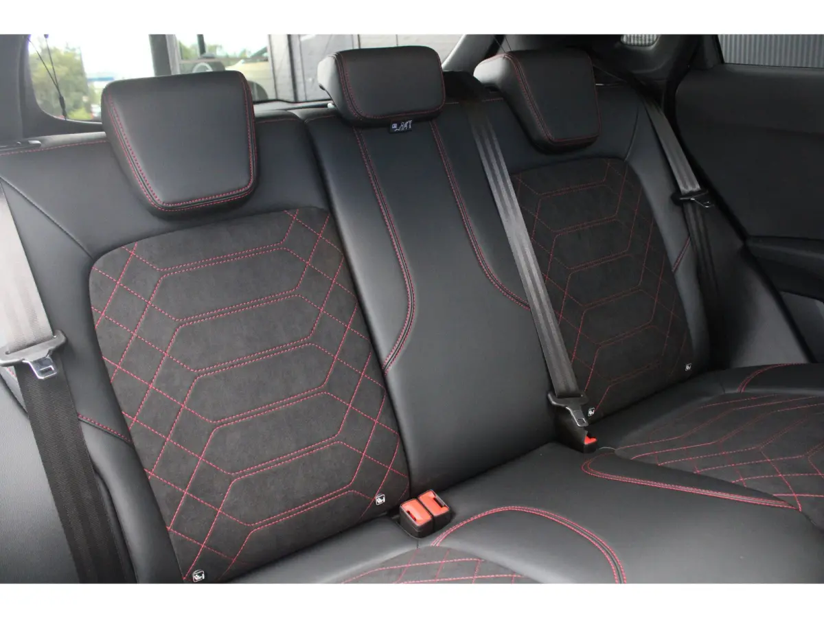 1.0 EcoBoost ST-Line X | PANORAMADAK | MATRIX LED | 19 INCH | ADAPTIVE CRUISE